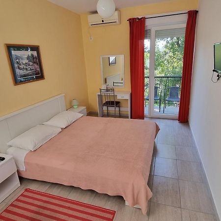 Guest House Morska Grota โปวิเล ภายนอก รูปภาพ